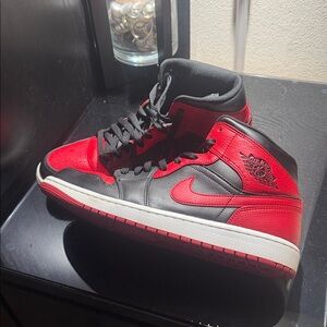 Nike Jordan 1 Banned Red and Black High-Top Size 11